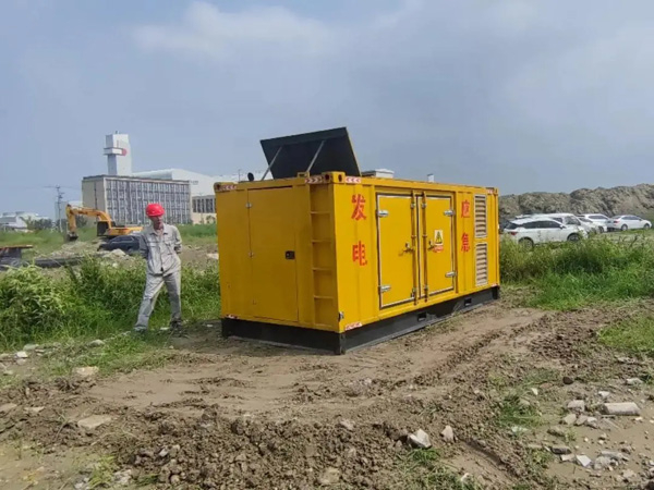 新田200KW柴油发电机机组每小时的油耗量受哪些因素影响?